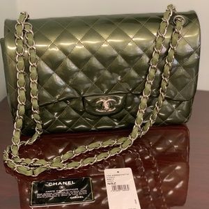 CHANEL Quilted Classic Large Double Flap Bag